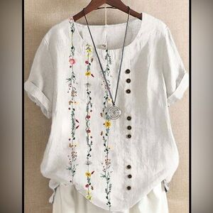 White Floral Vine Short Sleeve Scoop Neck Top